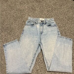 Cotton On Mom Jean Women's High Rise Light Blue Jeans Size 2